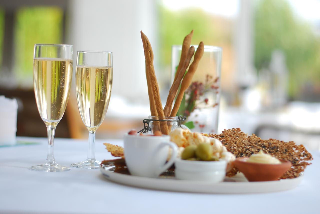Lyng Dal Hotel Og Restaurant リュー エクステリア 写真